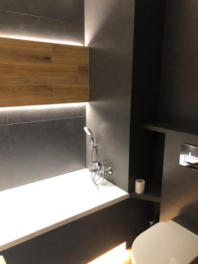Apartament Chopina Łomianki Extérieur photo